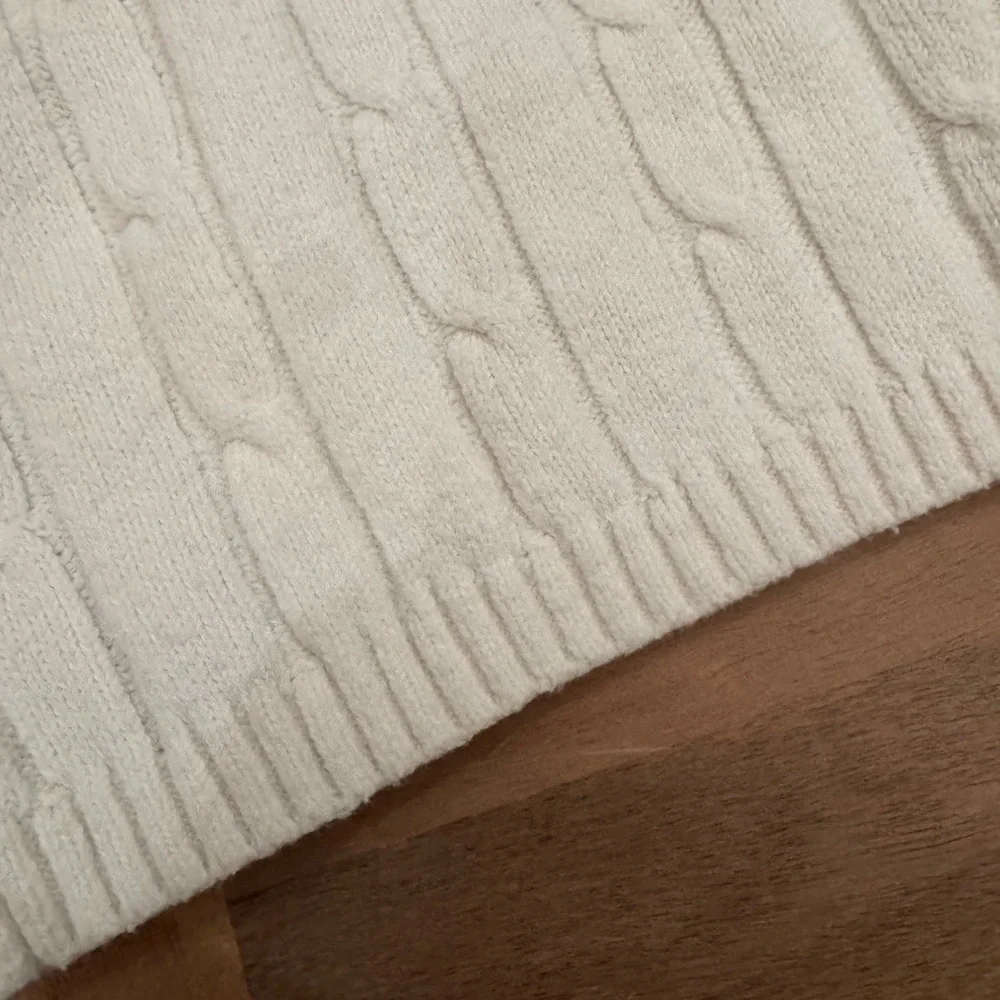 GAP cream cable